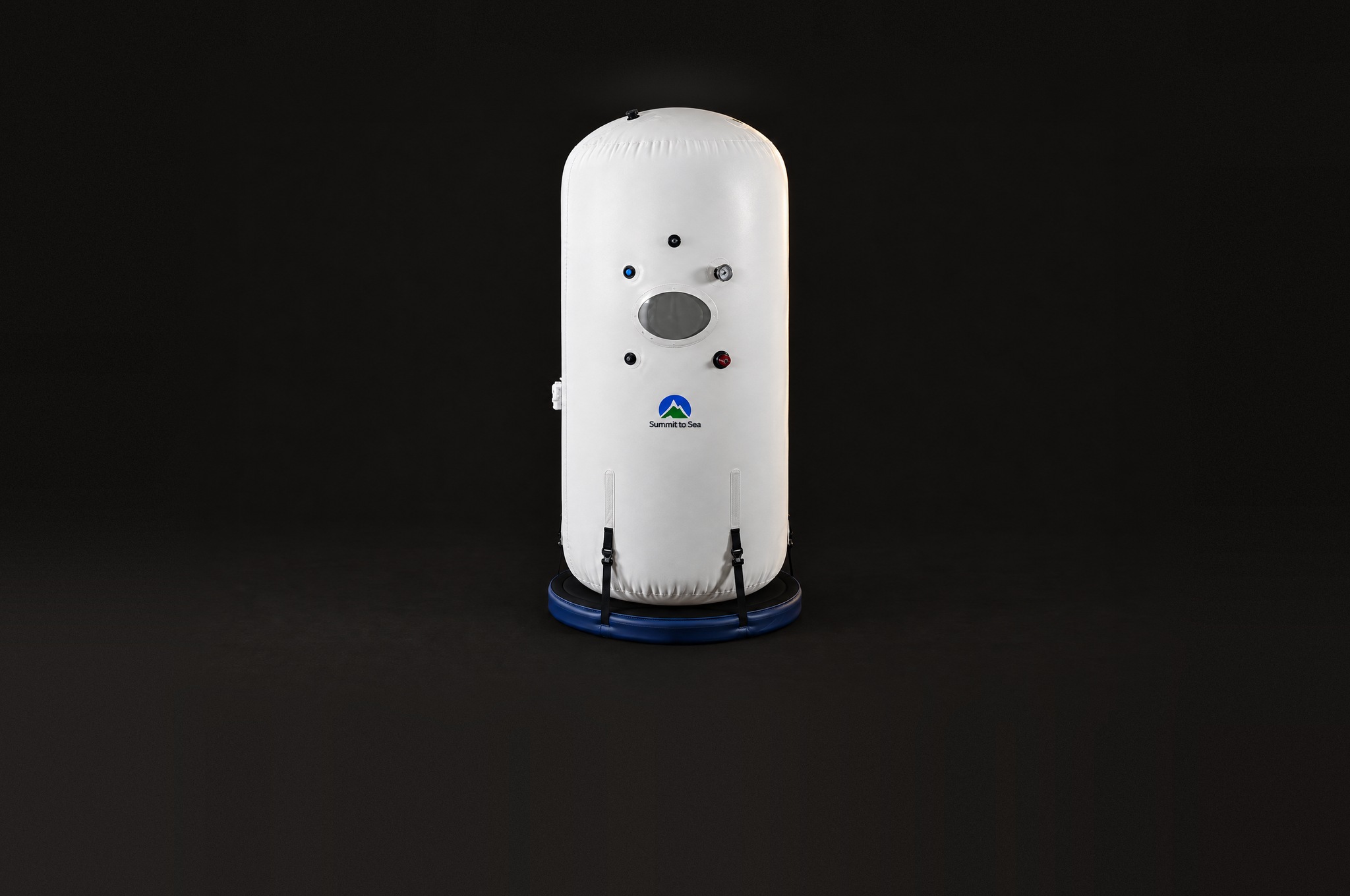 Summit to Sea Dive Vertical hyperbaric chamber
